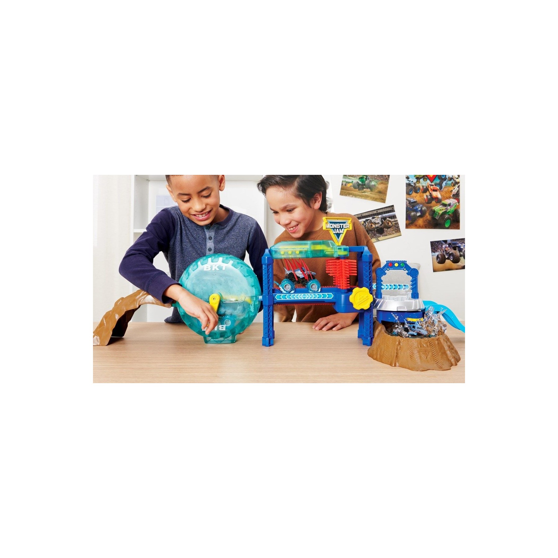 Monster Jam - 1:64 Playset - Car Wash (6060518)