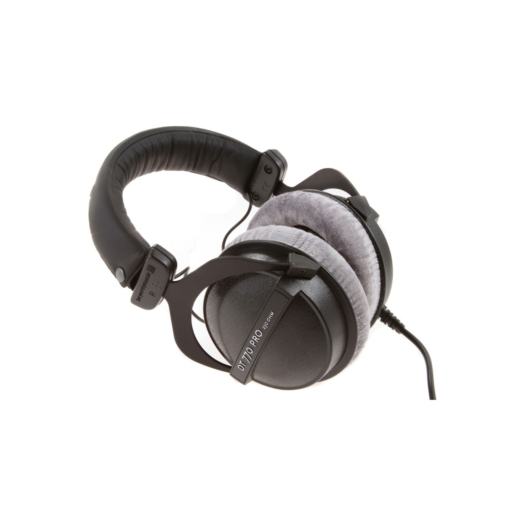 Beyerdynamic - DT 770 PRO 250 Ohms Headphones