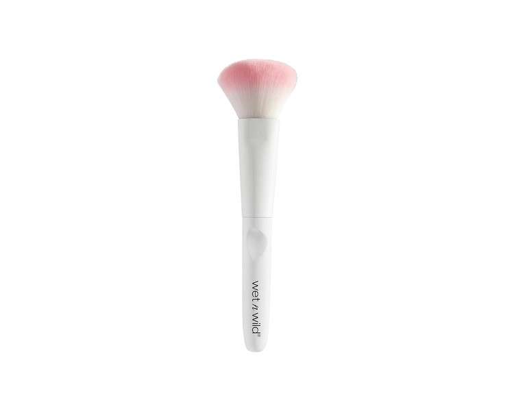 Wet 'n' Wild Blush Brush Ideal for Makeup Application on the Apples of the Cheeks