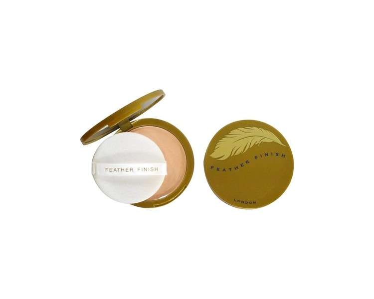 Mayfair Fragrances Feather Finish Compact with Mirror Number 01 Fair and Natural