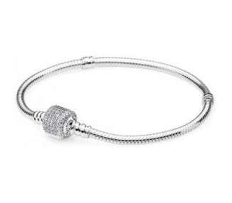 Pandora Moments Silver Signature Clasp Bracelet 18cm