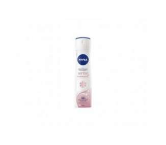 NIVEA Winter Moment Deo Spray 150ml with Winter Scent and 48h Anti-Transpirant Protection