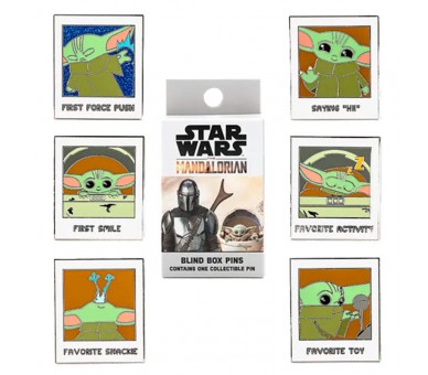 Blind Box Enamel Pin Yoda the Child The Mandalorian Star Wars Loungefly surtido