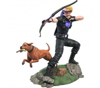 Estatua Diorama Ojo De Halcon + Perro Marvel Gallery Comic 23cm