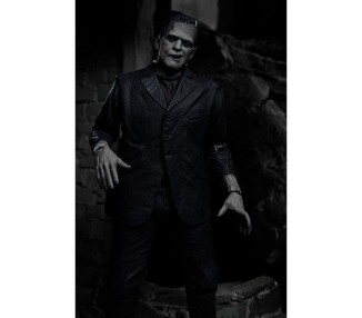 Figura Ultimate Frankenstein Monster Black and White Universal Monsters 18cm