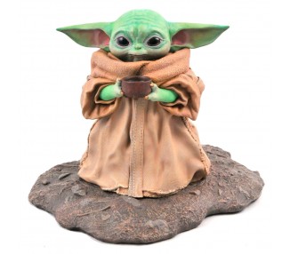 Estatua Premier Collection The Child Soup The Mandalorian Star Wars 17cm