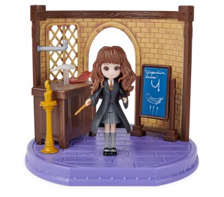 Aula Encantamientos Magicos + Figura Hermione Harry Potter 5cm