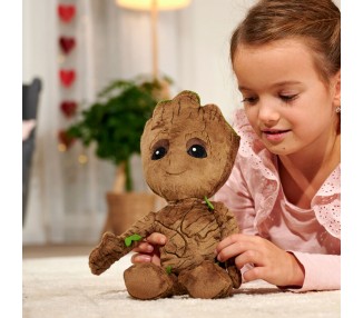 Peluche Joven Groot Guardianes de la Galaxia Marvel 25cm