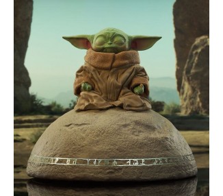 Estatua Milestones Grogu on Seeing Stone The Mandalorian Star Wars 20cm
