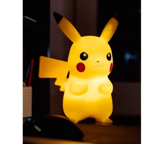 Lampara Led 3D Pikachu Pokemon 25cm