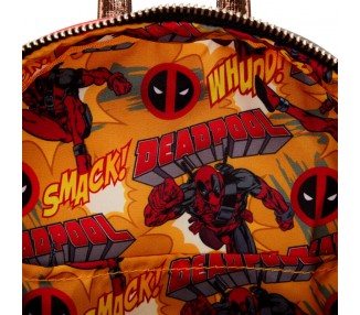 Mochila Deadpool metalllic Marvel Loungefly 26cm