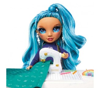 Muñeca Skyler Sueña y Diseña Rainbow High 25cm
