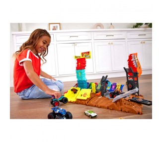 Pista Arena World Monster Trucks Hot Wheels surtido