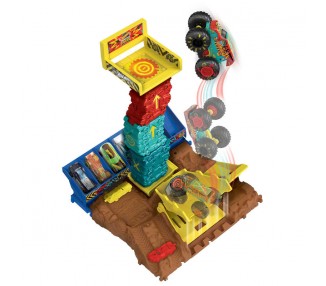Pista Arena World Monster Trucks Hot Wheels surtido