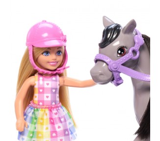Muñeca Chelsea y su Poni Barbie