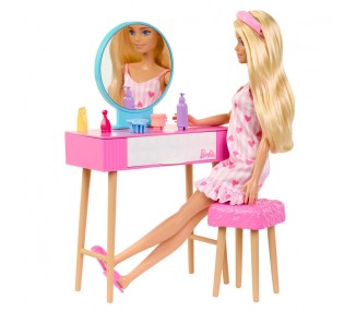 Muñeca + Dormitorio Barbie