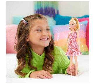 Muñeca Fashionista Vestido Rosa Flores surtido