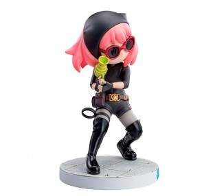 Figura Anya Forger Playing Undercover Luminasta Spy x Family 15cm