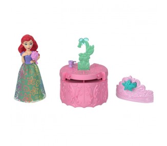 Muñeca Color Reveal Princesas Disney surtido
