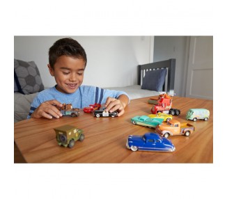 Coche metal Cars Disney Pixar surtido