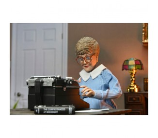 Figura Jessica Fletcher Se Ha Escrito Un Crimen 15cm