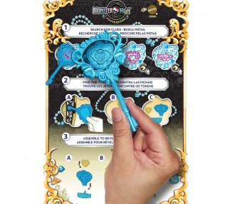 Muñeca Cleo de Nile + armario Monster High Skulltime Secrets