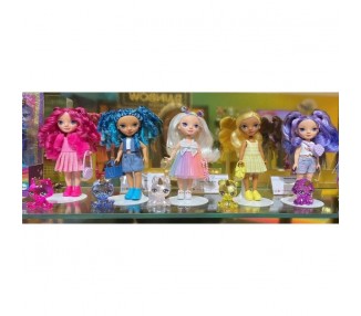 Muñeca Little fashion rosa Rainbow High