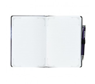Cuaderno A5 premium + boligrafo proyector Miercoles Addams