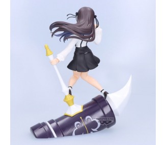 Figura Out on Time Alina Clover I May Be a Guild Receptionist but Ill Solo Any Boss To Clock 18cm