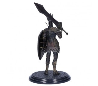 Figura Black Knight Sculpt Collection Dark Souls 20cm