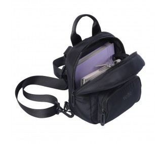 Mochila Yuen Negro 21,5cm