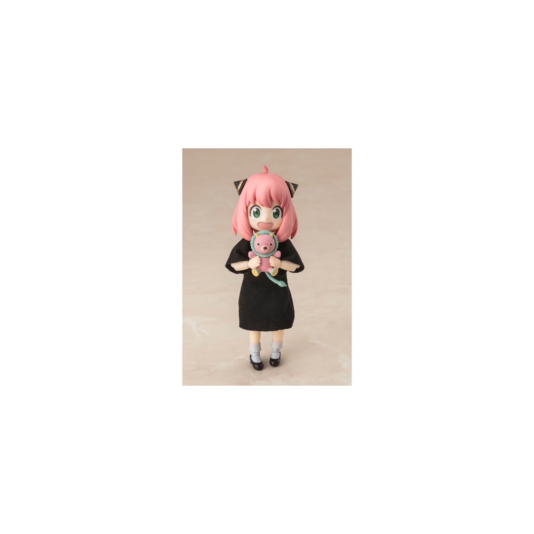 Figura S.H Figuarts Anya Forger Dress Spy x Family 8cm