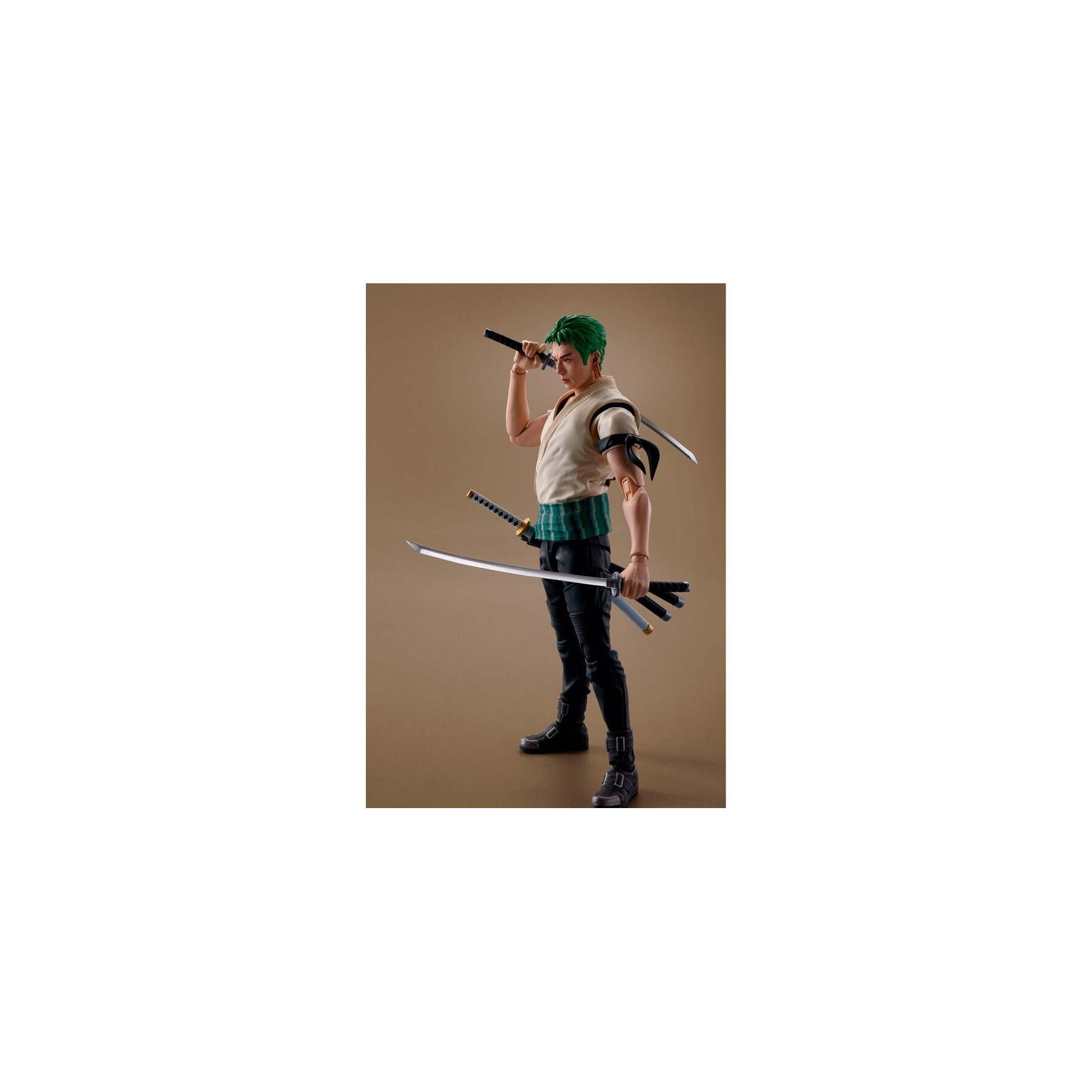 Figura S.H. Figuarts Roronoa Zoro Netflix Series One Piece 14,5cm