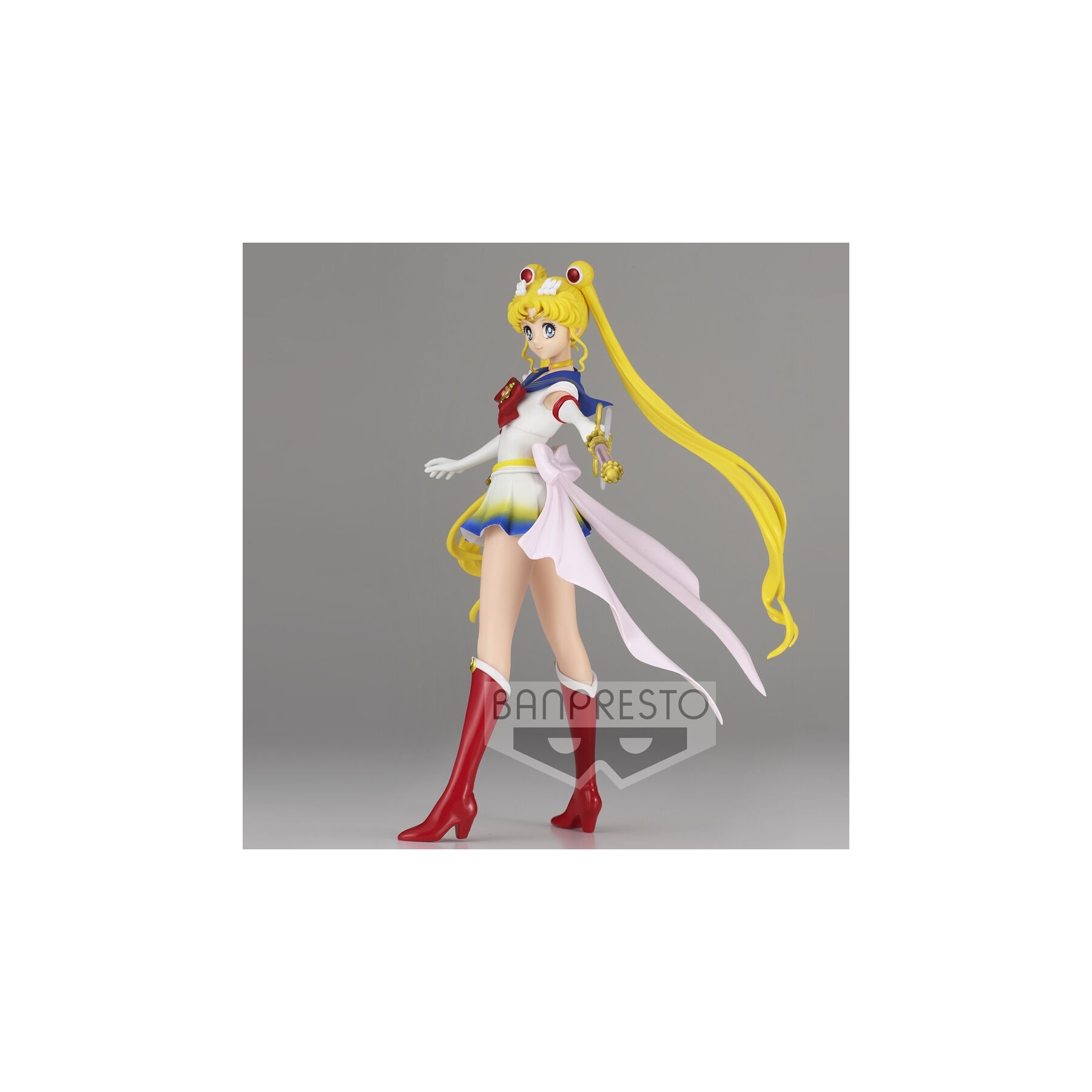 Figura Super Sailor Moon ver.A Glitter Glamours Pretty Guardian Eternal the Movie Sailor Moon 23cm
