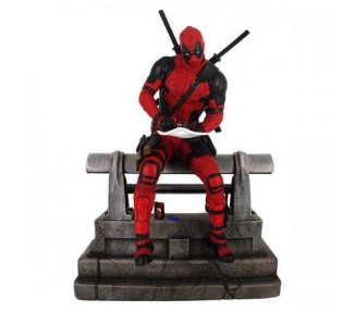 ST Marvel Premiere Collector: Deadpool Movie 25cm