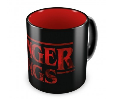 Taza termocolora Stranger Things