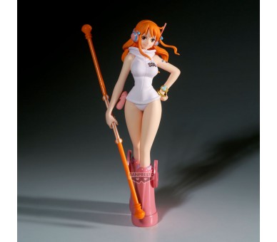 Figura Nami The Shukko One Piece 16cm