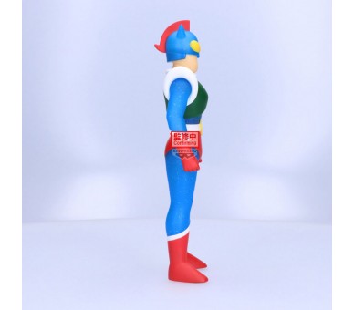 Figura Action Kamen Crayon Shinchan 22cm