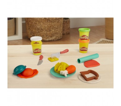 Primeras creaciones del pequeño chef Play-Doh