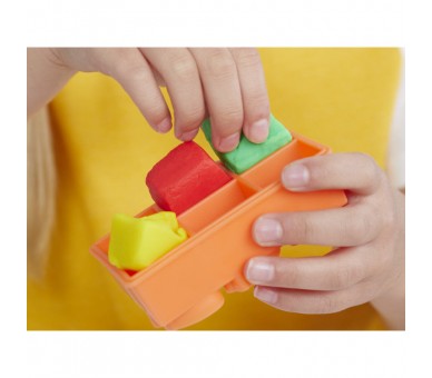 Licuadora de batidos coloridos Play-Doh