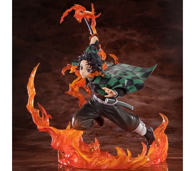 Figura Tanjiro Kamado Kyojuro Rengokus Sword Guard Demon Slayer Kimetsu no Yaiba 19,5cm