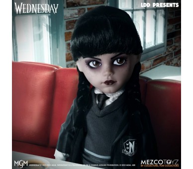 Muñeca Miercoles Uniforme Wednesday Living Dolls 25,5cm