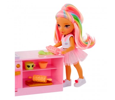 Playset + Muñeca Little Dessert Shop with Kandy Rainbow High