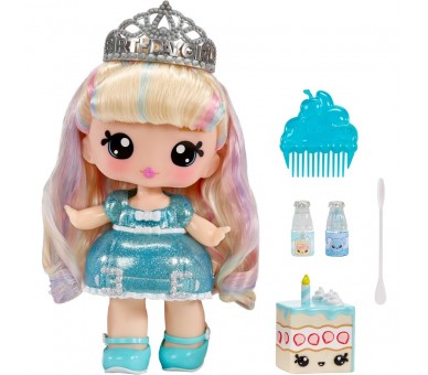 Muñeca + brillo de labios Callie Birthday Cake Yummiland