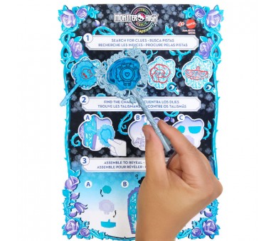 Muñeca Twyla Skulltimate Secrets Midnight Garden Monster High