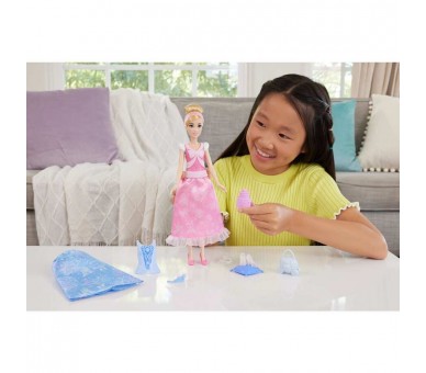 Muñeca Cenicienta Historias Mágicas Princesas Disney