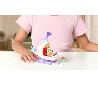 Vehiculo + figura Bluey surtido