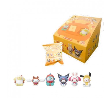 Sobre sorpresa figura Hello Kitty 4cm surtido