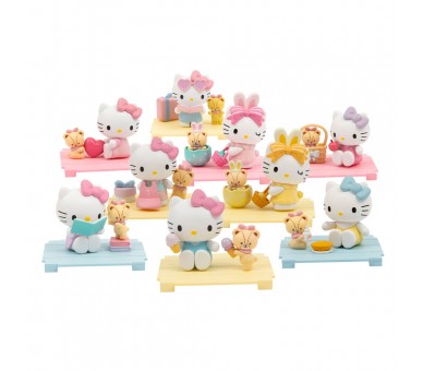 Figura sorpresa Sweetheart Playmates Hello Kitty surtido