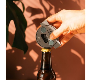 Iman abrebotellas Jurassic Park